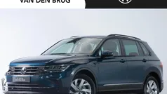 Gebruikt 2021 VW Tiguan Life SUV | € 33.195 (Eerlijke prijs)