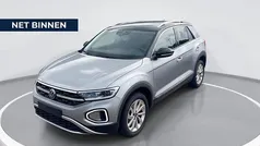Zilver Gebruikt 2024 VW T-Roc SUV | € 33.440 (Eerlijke prijs)