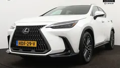 Gebruikt 2022 Lexus NX450h+ Executive Line SUV | € 57.945 (Eerlijke prijs)