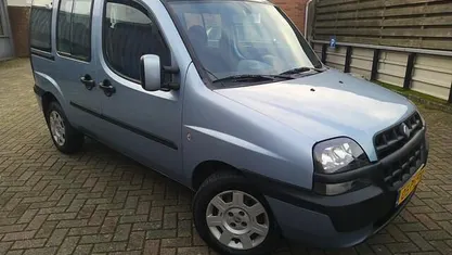 Blauw (metallic) Gebruikt 2004 Fiat Doblò Dynamic MPV | € 2.499 (Eerlijke prijs)