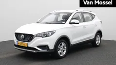 Wit Gebruikt 2020 MG ZS Comfort Sedan | € 12.995 (Goede deal)