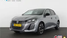 Grijs Gebruikt 2024 Peugeot 208 Allure Hatchback | € 21.345 (Eerlijke prijs)
