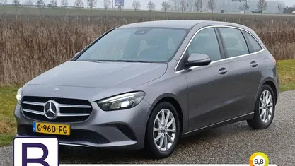 Occasion Mercedes B180 Premium Plus 136 PK (100 kW) 2019 Grijs MPV