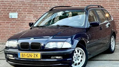 Gebruikt 2001 BMW 320 Executive Stationwagen | € 3.950 (Eerlijke prijs)
