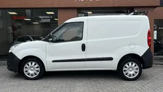 Gebruikt 2017 Opel Combo Edition MPV | € 7.650 (Eerlijke prijs)