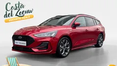 Rood Gebruikt 2024 Ford Focus ST-Line Stationwagen | € 29.895 (Eerlijke prijs)