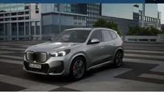 Spacesilber Nieuw 2025 BMW iX1 M Sport SUV | € 61.294 (Eerlijke prijs)