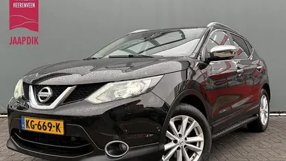 Zwart Gebruikt 2016 Nissan Qashqai 360º SUV | € 11.899 (Eerlijke prijs)
