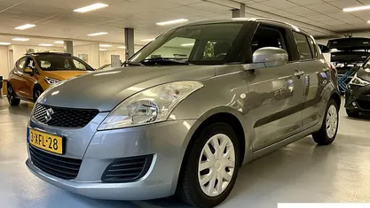 Grijs Gebruikt 2014 Suzuki Swift Comfort Hatchback | € 7.950 (Eerlijke prijs)