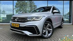 Grijs Gebruikt 2022 VW Tiguan Business+ SUV | € 33.900 (Goede deal)