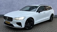 Wit Gebruikt 2020 Volvo V60 R-Design Stationwagen | € 31.894 (Goede deal)
