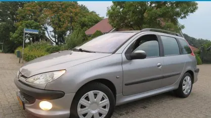 Occasion Peugeot 206 109 PK (80 kW) 2003 Stationwagen