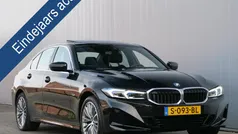 Zwart Gebruikt 2023 BMW 320e Sedan | € 34.995 (Goede deal)
