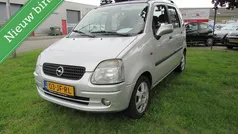 Gebruikt 2002 Opel Agila Elegance Hatchback | € 1.249 (Eerlijke prijs)