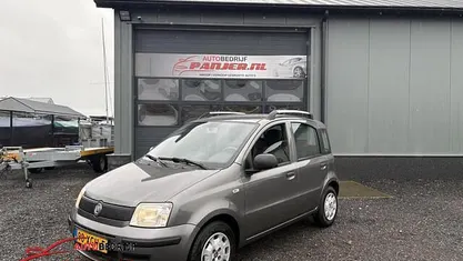Occasion Fiat Panda Classica 69 PK (50 kW) 2012 Grijs (metallic) Hatchback