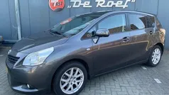 Grijs Gebruikt 2013 Toyota Verso Business Edition MPV | € 12.500 (Eerlijke prijs)