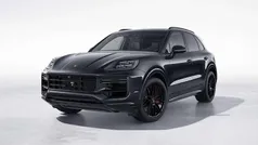 Zwart Gebruikt 2024 Porsche Cayenne Turbo E-Hybrid SUV | € 189.900 (Eerlijke prijs)