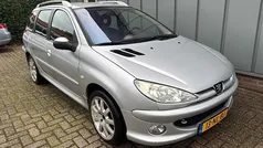 Grijs Gebruikt 2003 Peugeot 206 Quiksilver Stationwagen | € 950 (Eerlijke prijs)