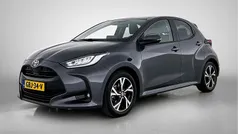 Grijs Gebruikt 2024 Toyota Yaris Hybrid Edition Hatchback | € 23.450 (Goede deal)