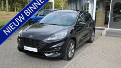 Zwart Gebruikt 2023 Ford Kuga ST-Line X SUV | € 31.550 (Eerlijke prijs)
