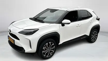 Wit Gebruikt 2021 Toyota Yaris Cross Edition SUV | € 25.945 (Eerlijke prijs)