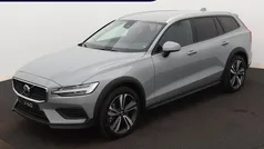 Gebruikt 2024 Volvo V60 CC Core Stationwagen | € 45.950 (Super prijs)