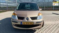 Beige Gebruikt 2005 Renault Modus MPV | € 2.350 (Eerlijke prijs)