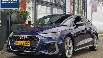 Blauw Occasion 2021 Audi A3 S-Line Sedan | € 27.890 (Eerlijke prijs)