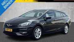 Zwart Gebruikt 2020 Opel Astra Edition Stationwagen | € 14.950 (Eerlijke prijs)