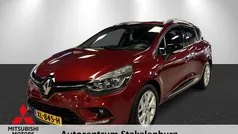 Rood Gebruikt 2019 Renault Clio GrandTour LIMITED Stationwagen | € 11.040 (Eerlijke prijs)
