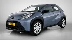 Gebruikt 2024 Toyota Aygo Play Hatchback | € 17.445 (Eerlijke prijs)