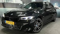 Zwart Gebruikt 2023 BMW 330 Executive Sedan | € 46.500 (Eerlijke prijs)