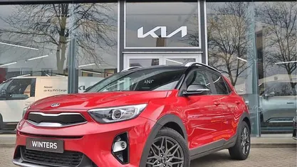 Gebruikt 2020 Kia Stonic SUV | € 16.845 (Eerlijke prijs)