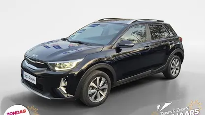 Gebruikt 2022 Kia Stonic SUV | € 21.245 (Eerlijke prijs)