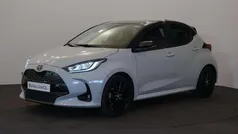 Gebruikt 2023 Toyota Yaris Sport Hatchback | € 24.990 (Eerlijke prijs)