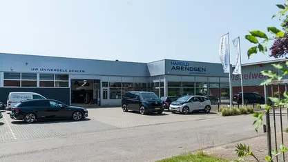 Zwart Occasion 2019 Mini John Cooper Works Clubman Stationwagen | € 31.250 (Goede deal)