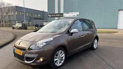 Occasion 2010 Renault Scénic III MPV | € 4.950 (Eerlijke prijs)