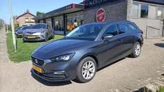Grijs, metallic lak Gebruikt 2020 Seat Leon Business Stationwagen | € 16.850 (Eerlijke prijs)