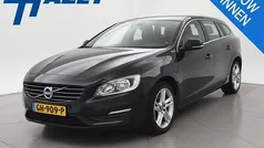 Gebruikt 2015 Volvo V60 Momentum Stationwagen | € 7.445 (Super prijs)