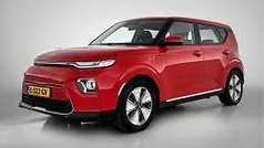 Rood Gebruikt 2021 Kia Soul EV Comfort SUV | € 17.845 (Goede deal)