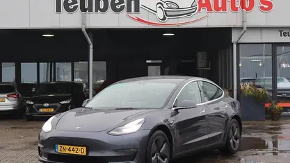 Occasion 2019 Tesla Model 3 Long Range AWD Sedan | € 13.985 (Eerlijke prijs)