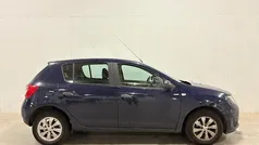 Blauw Gebruikt 2016 Dacia Sandero Hatchback | € 4.899 (Eerlijke prijs)