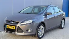 Bruin Gebruikt 2011 Ford Focus Sedan | € 5.990 (Eerlijke prijs)