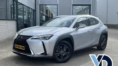 Grijs Gebruikt 2020 Lexus UX 250h Luxury Line SUV | € 24.945 (Goede deal)