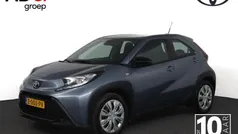 Grijs Gebruikt 2024 Toyota Aygo Play Hatchback | € 18.450 (Eerlijke prijs)
