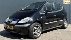 Zwart Gebruikt 2002 Mercedes A140 Classic MPV | € 995 (Eerlijke prijs)