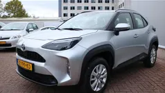 Grijs Gebruikt 2024 Toyota Yaris Cross Active SUV | € 29.749 (Eerlijke prijs)