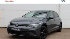 Gebruikt 2022 VW Golf VIII Life Hatchback | € 22.950 (Eerlijke prijs)