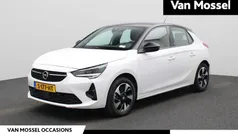 Wit Gebruikt 2023 Opel Corsa-e Hatchback | € 19.740 (Eerlijke prijs)