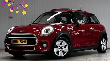 Rood (metallic) Gebruikt 2015 Mini ONE Business Hatchback | € 8.995 (Goede deal)